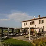 Otel Roccafiore Wine & 4*