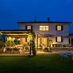 Hotel Roccafiore Wine & 4*