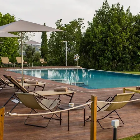 Roccafiore Wine & 4*