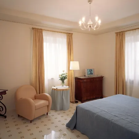 Roccafiore Wine & 토티