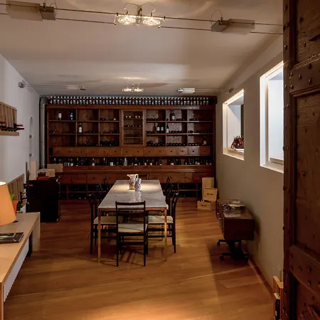 Roccafiore Wine & 토티