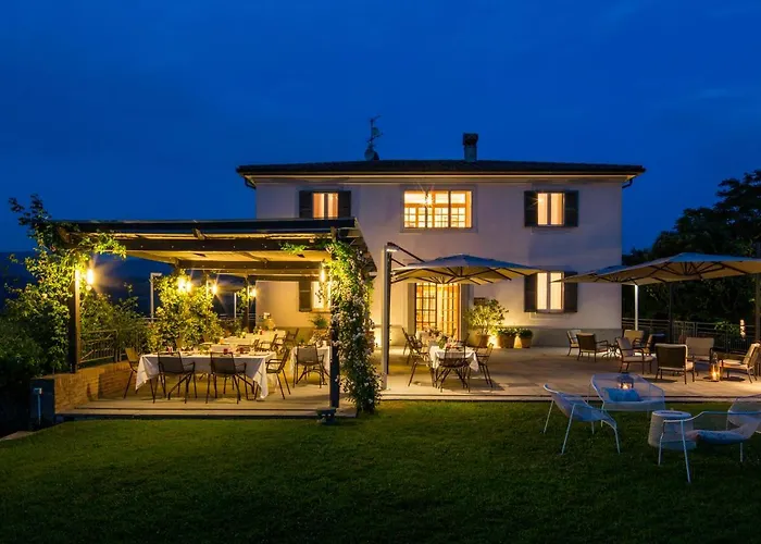 Hotel Roccafiore Wine & 4*