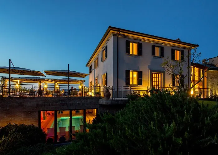 Roccafiore Wine & 4*