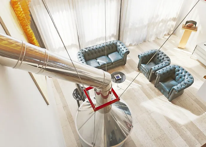 Hotel Roccafiore Wine & 4*