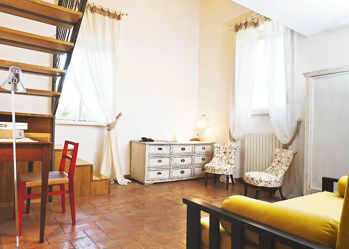 Hotel Roccafiore Wine & 4*